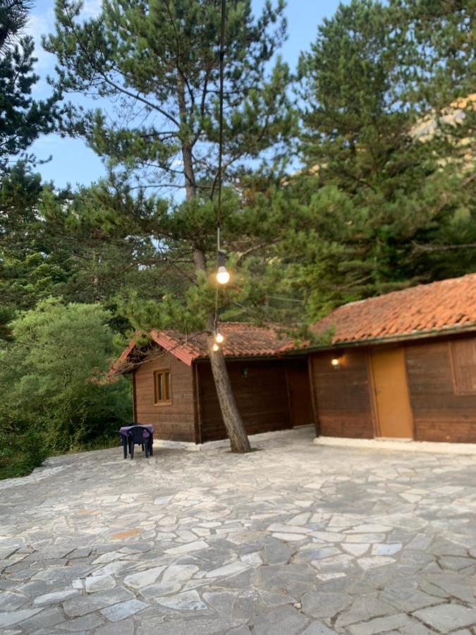 הוילה Dukat The Old Man'S Chalet מראה חיצוני תמונה